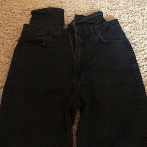 Black skinny jeans